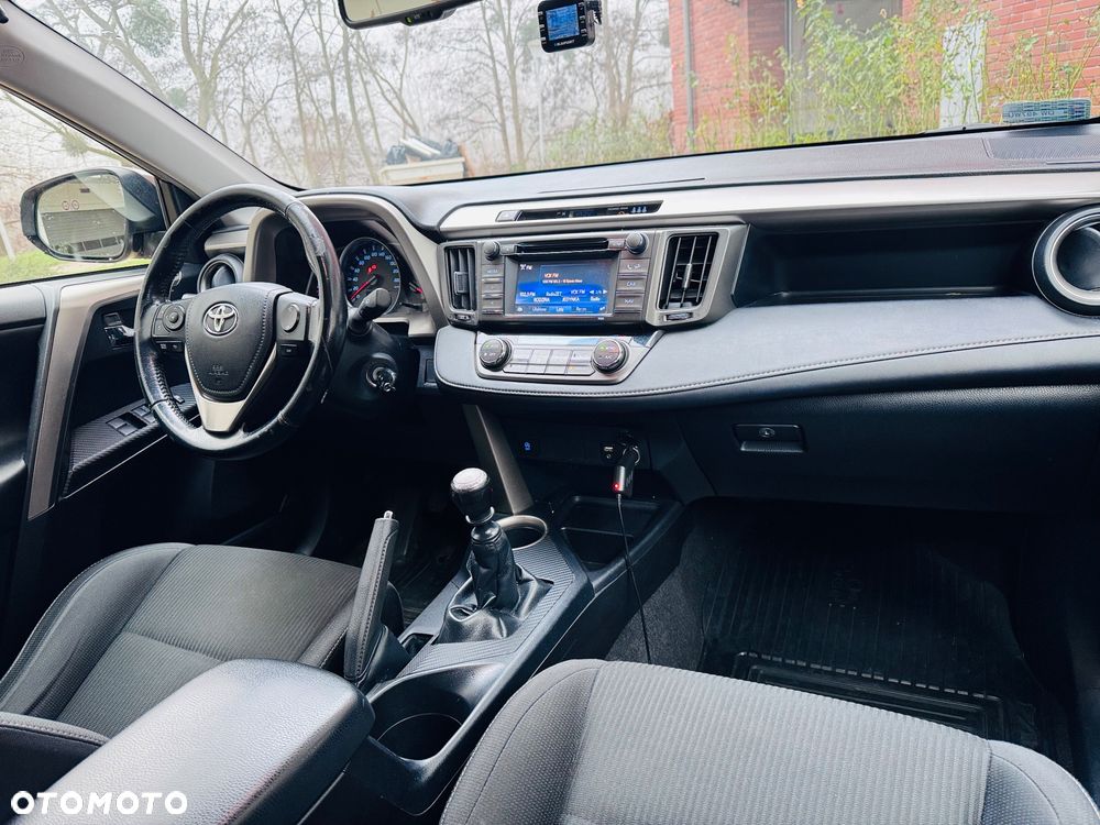 Toyota RAV4 2.0 D-4D Premium 4x2 - 21