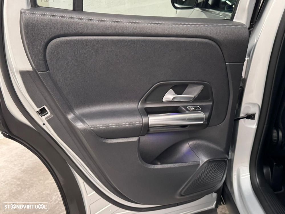 Mercedes-Benz GLA 250 e AMG Line - 51