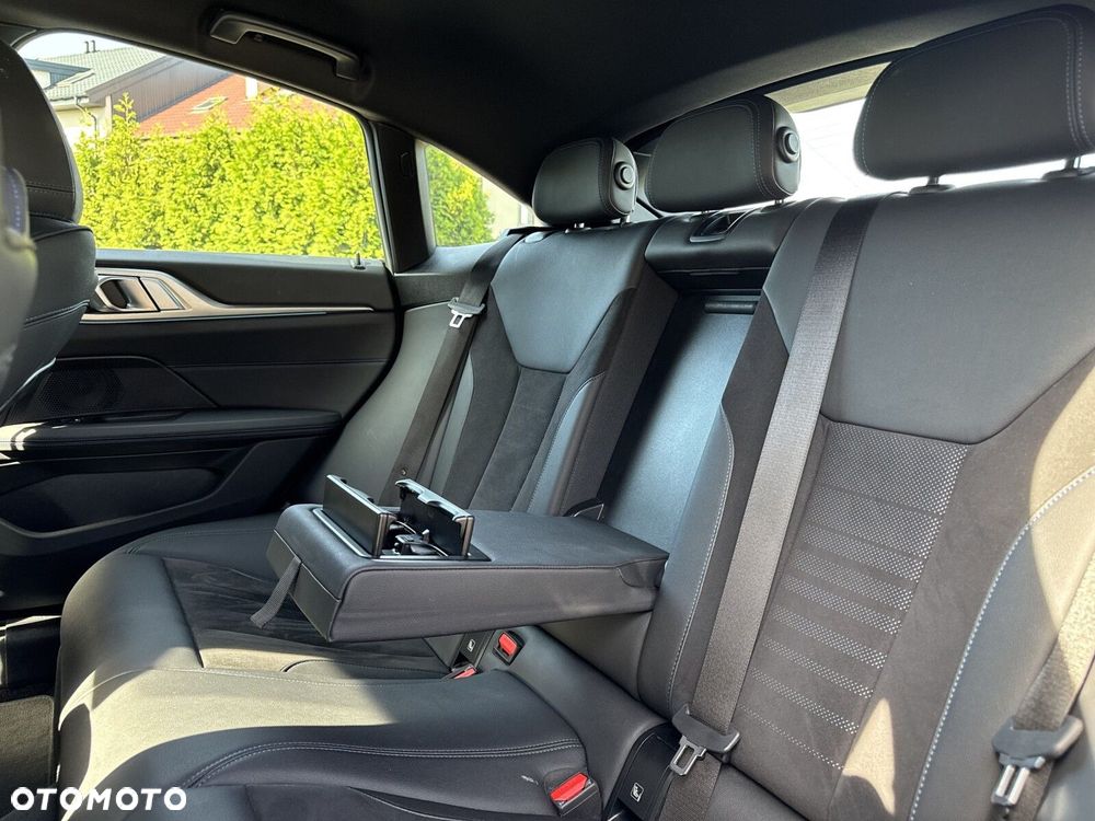 BMW i4 70.3kWh eDrive 35 M Sport - 18