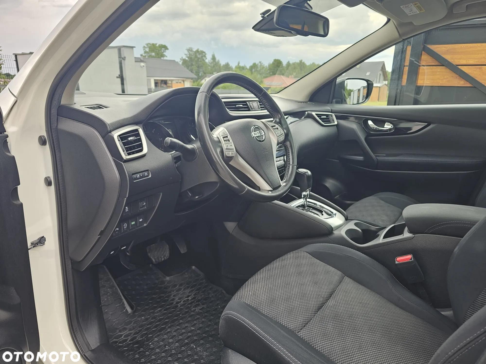 Nissan Qashqai 1.6 DCi Acenta Xtronic - 20