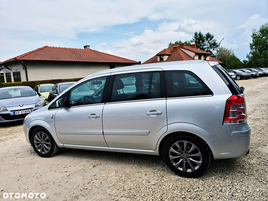 Opel Zafira 1.8 Family Plus - 20