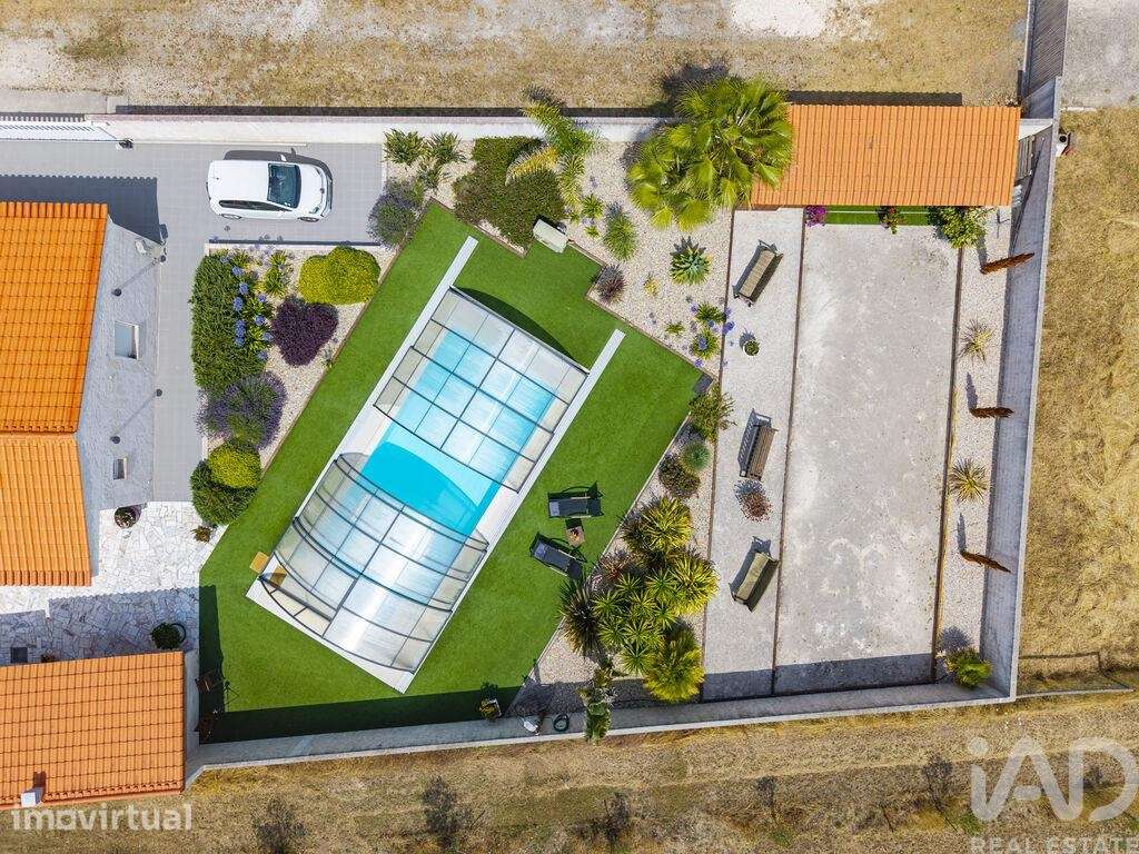 Casa / Villa T3 em Nadadouro de 194,99 m2 - Grande imagem: 4/40