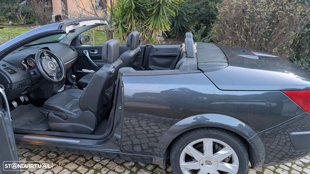 Renault Mégane CC 2.0 dCi Dynamique - 4