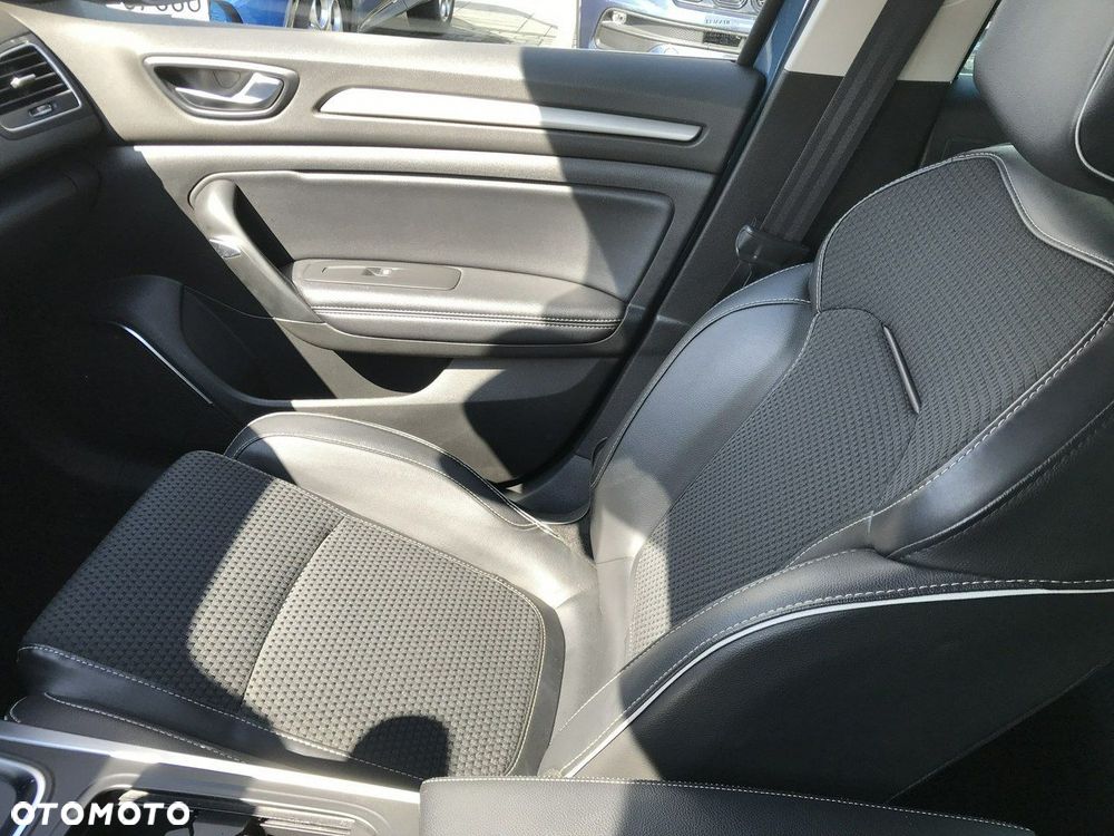 Renault Megane - 24