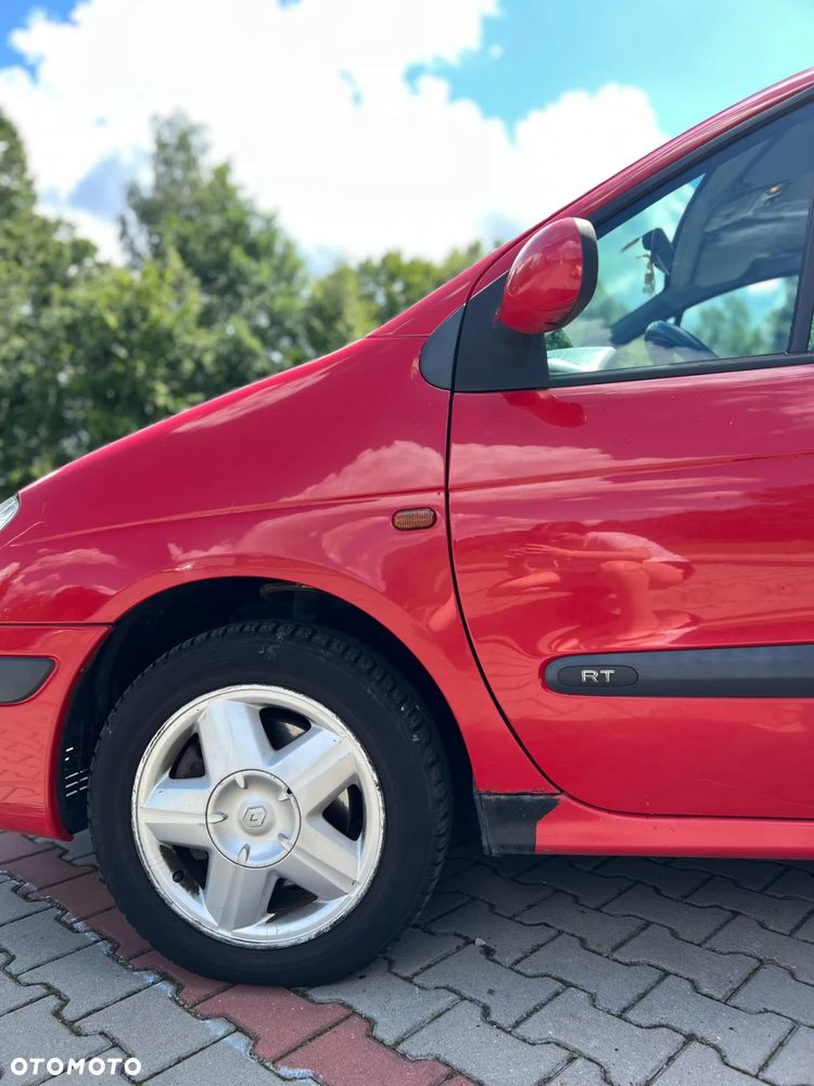 Renault Scenic 1.6 16V Family - 6