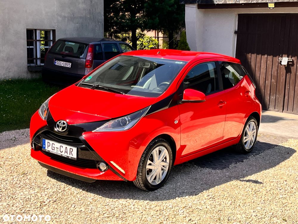 Toyota Aygo x-clusiv - 34