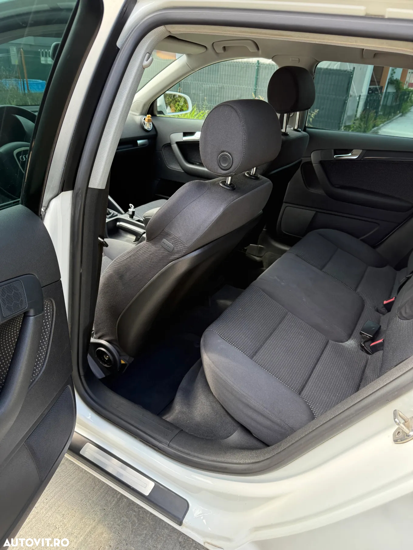 Audi A3 Sportback 2.0 TDI DSG Ambiente Aut - 6