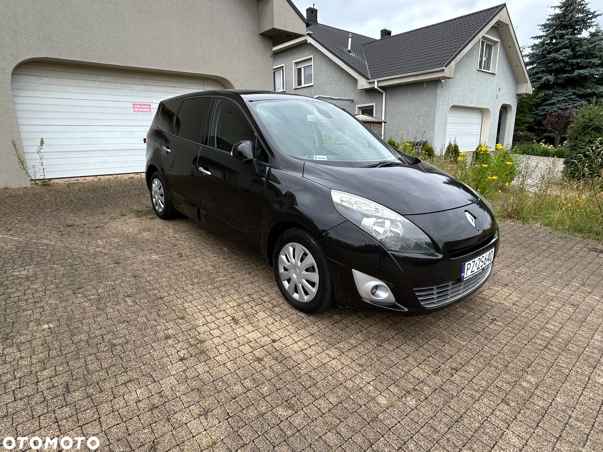 Renault Scenic 1.4 16V TCE Bose Edition - 3
