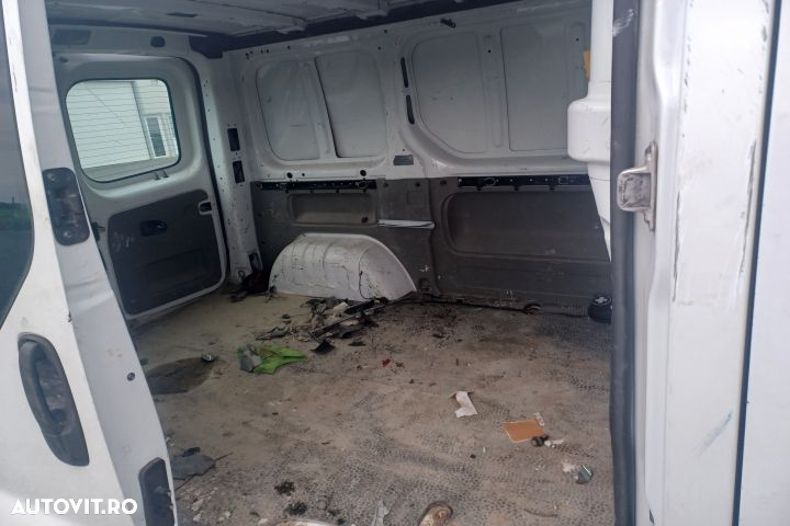 Usa / Portiera spate dreapta STANGA Opel Vivaro A (facelift)  [din 20 - 7