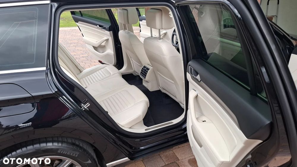 Volkswagen Passat - 7