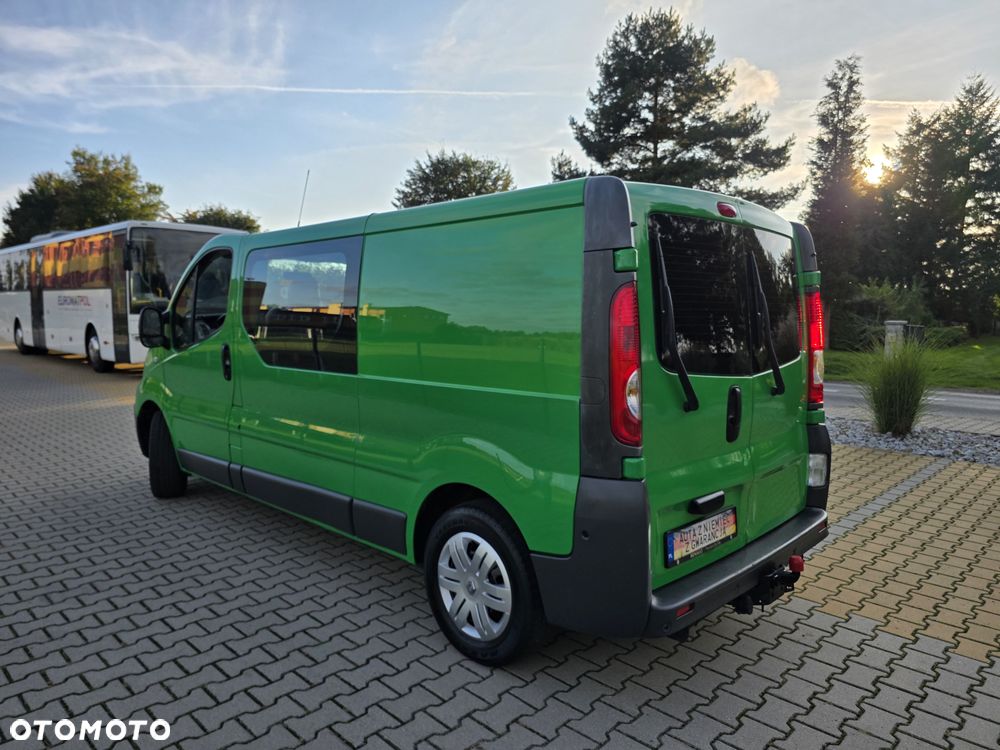 Renault Trafic - 8