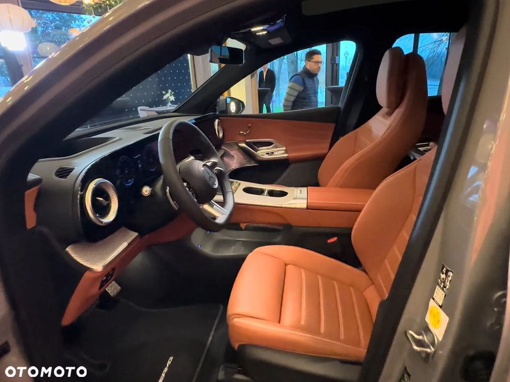 Mercedes-Benz GLC - 25