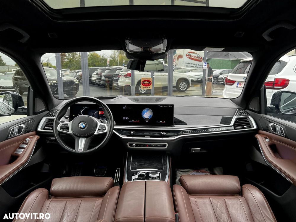 BMW X7 - 7