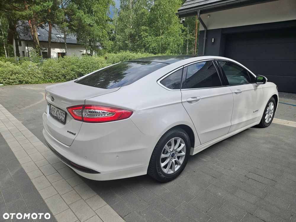 Ford Mondeo Vignale 2.0 Hybrid - 13