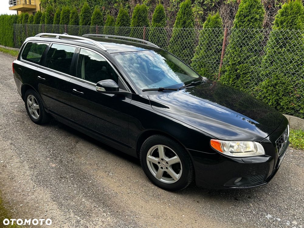 Volvo V70 D5 Summum - 3