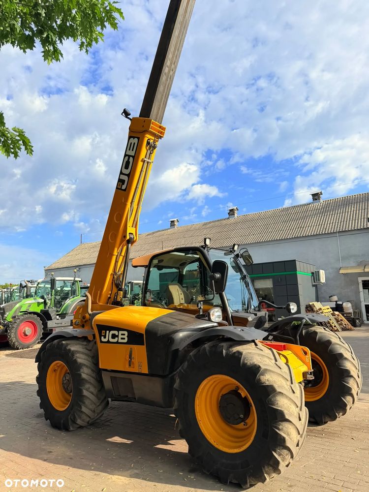JCB 541-70 AGRI SUPER - 13