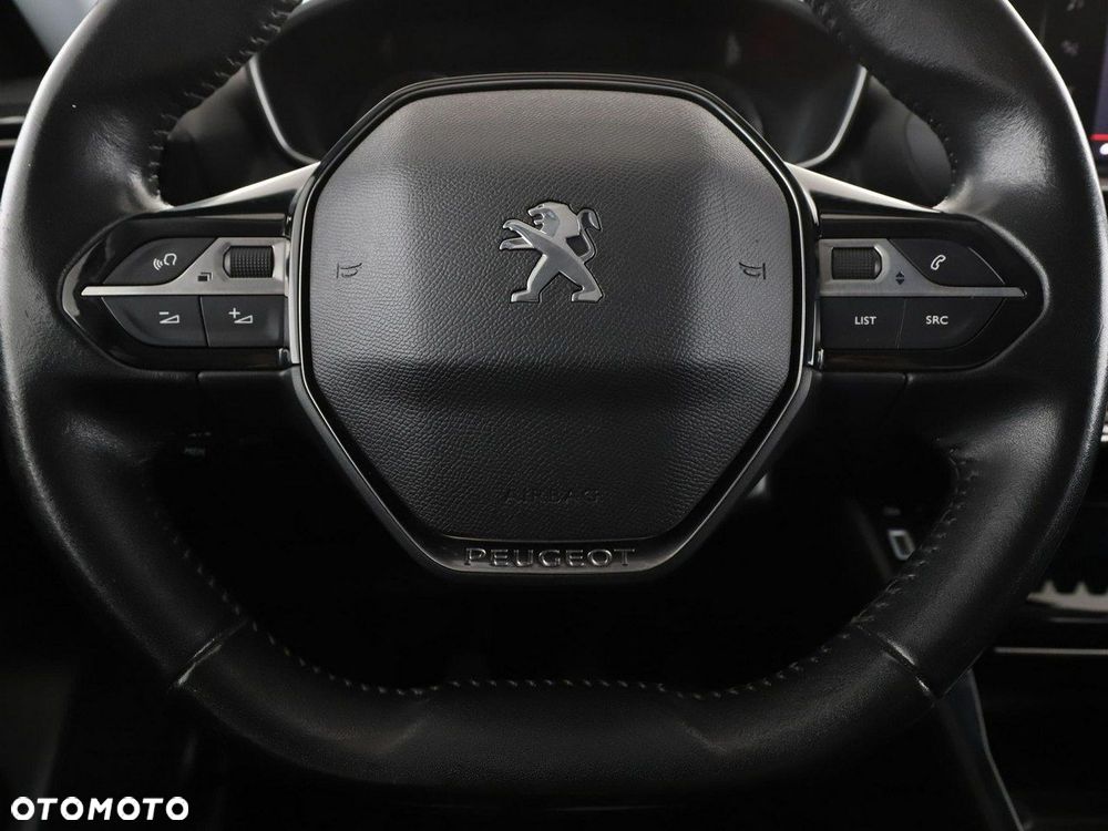 Peugeot 2008 1.5 BlueHDi Allure S&S - 21