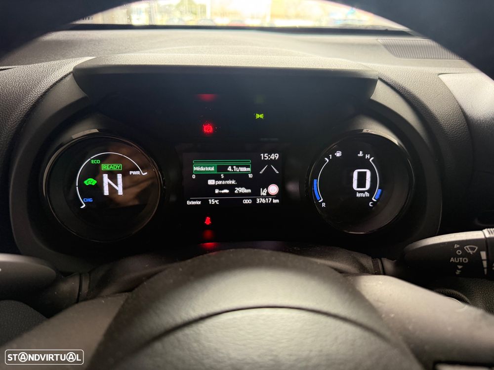 Toyota Yaris 1.5 HDF Square Collection - 12