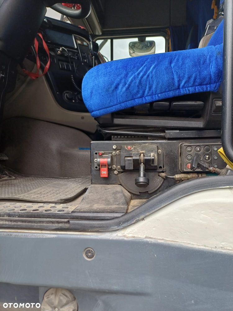 DAF XF 105 - 8