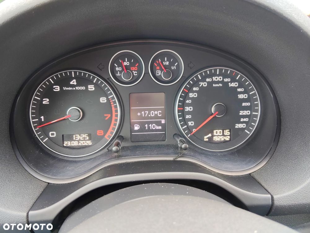 Audi A3 3-drzwiowe 1.6 Ambition - 13