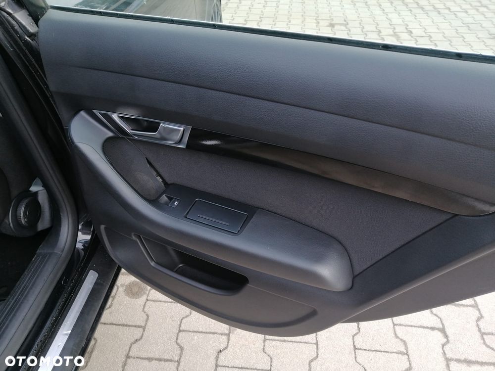 Audi A6 Avant - 21