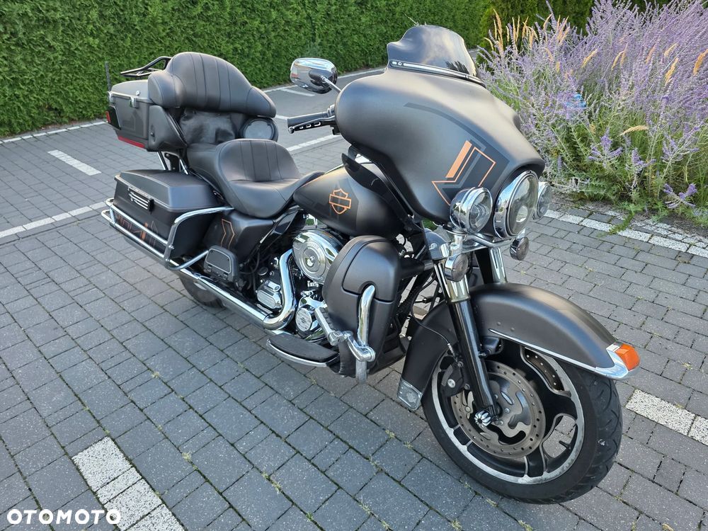 Harley-Davidson FLHTCU Ultra - 34