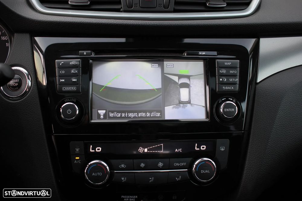 Nissan Qashqai 1.5 dCi N-Connecta Business - 12