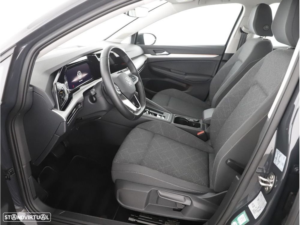 VW Golf 1.5 eTSI Style DSG - 19