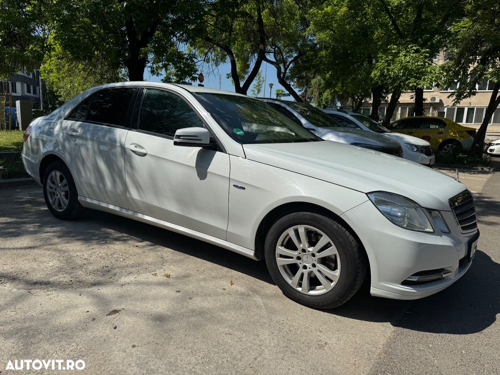 Mercedes-Benz E 200 CDI DPF BlueEFFICIENCY 7G-TRONIC - 3