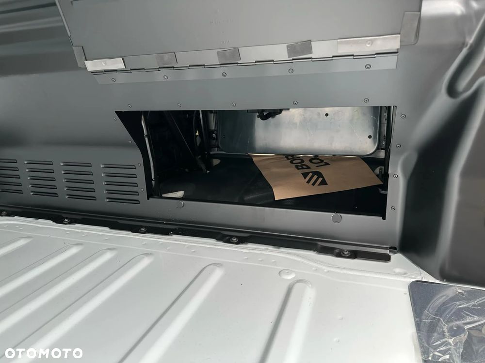 Volkswagen Transporter T7 - 8