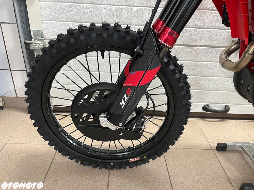 YZM M19 - 16