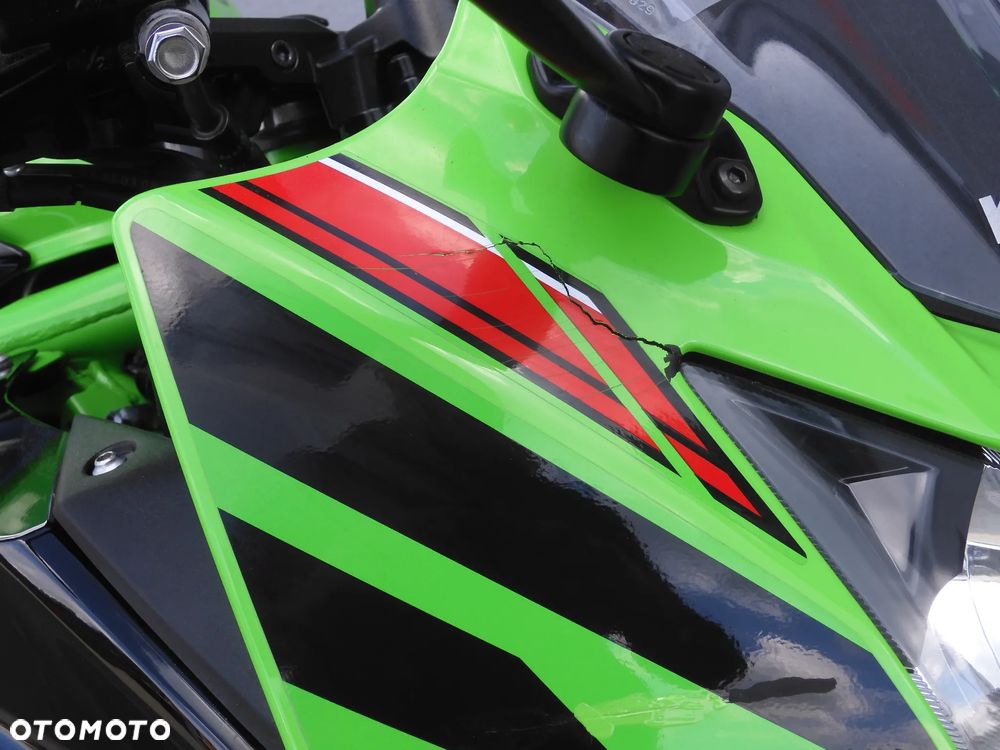 Kawasaki Ninja - 5
