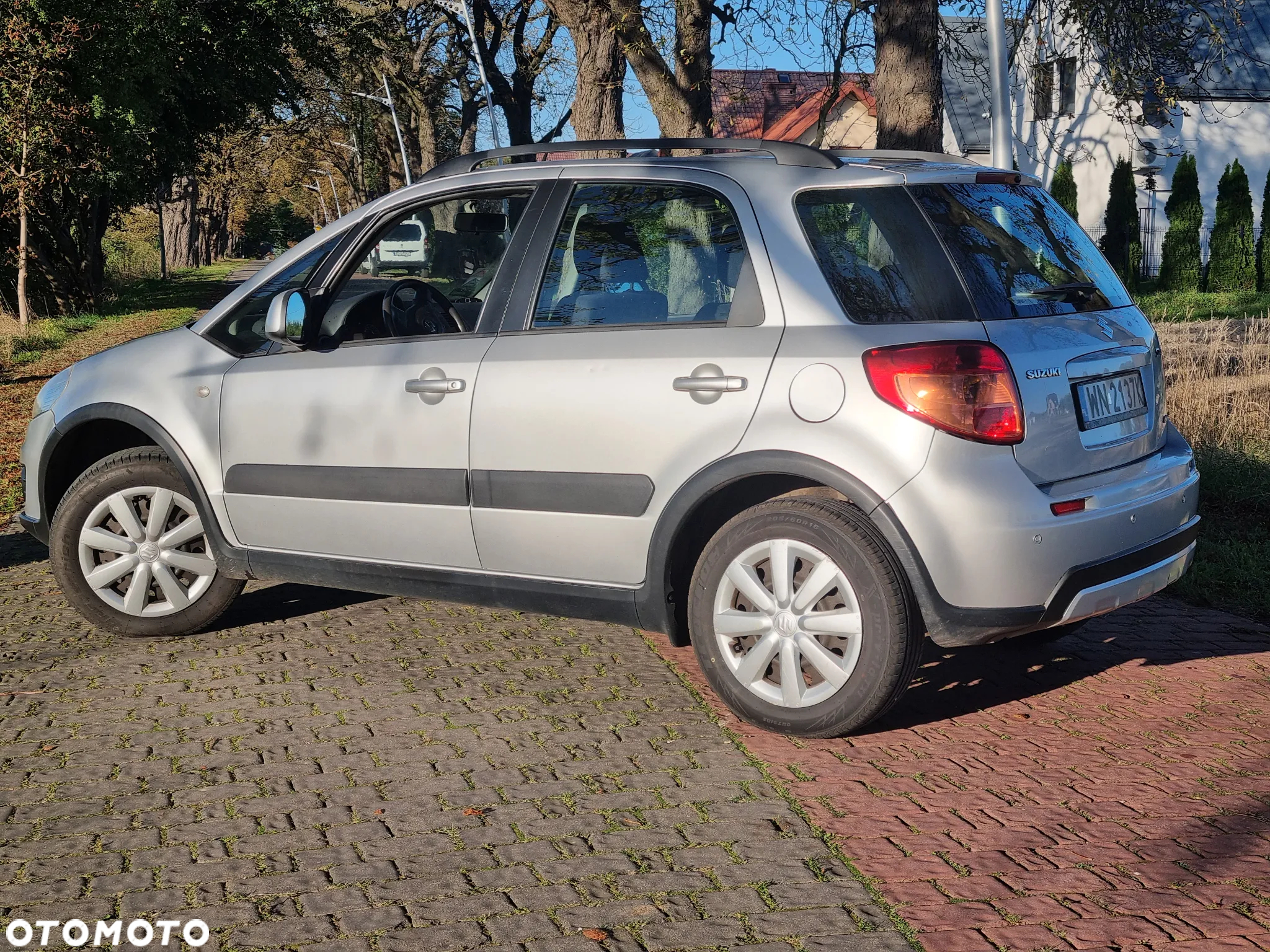 Suzuki SX4 1.6 Explore 4WD - 34