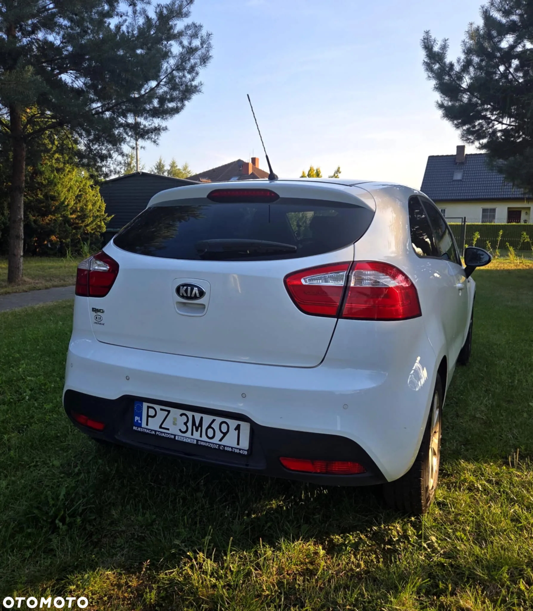 Kia Rio - 3