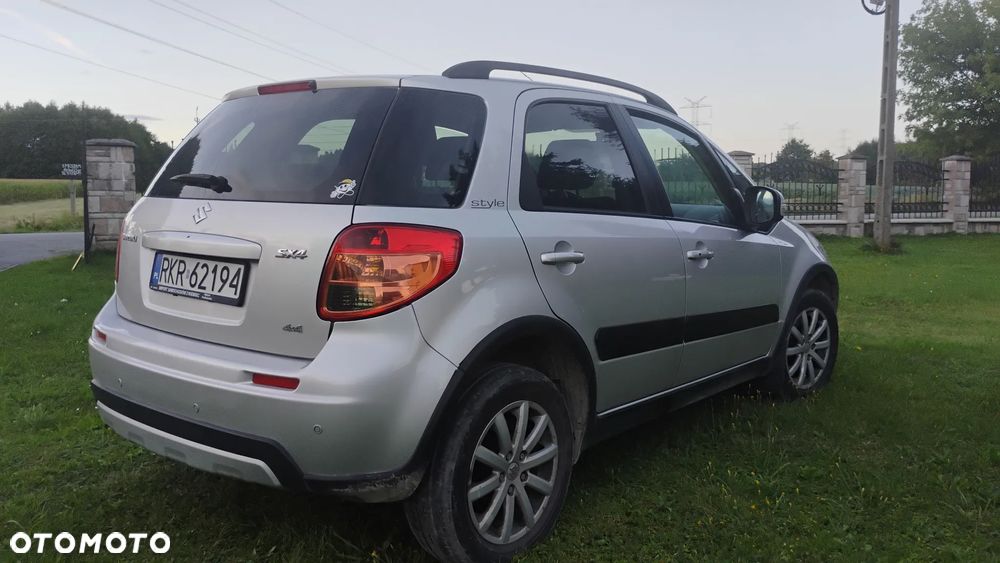 Suzuki SX4 - 5