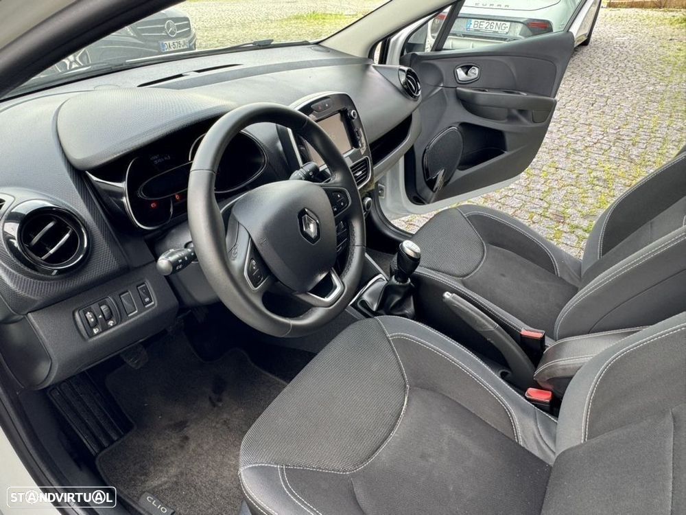 Renault Clio Sport Tourer 1.5 dCi Zen - 42