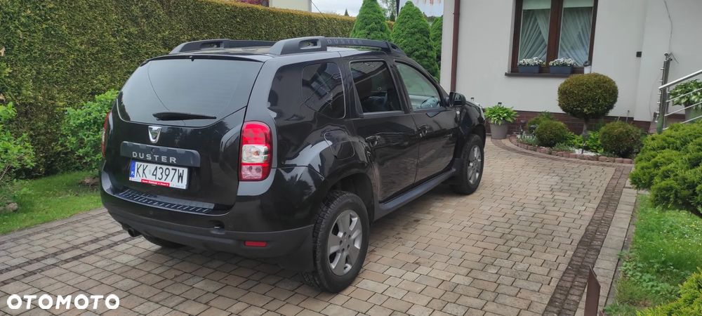 Dacia Duster 1.6 SCe Blackshadow S&S - 4