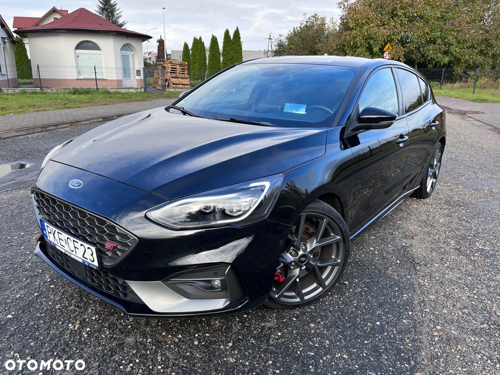 Ford Focus 2.0 EcoBlue S&S ST mit Styling-Paket - 3