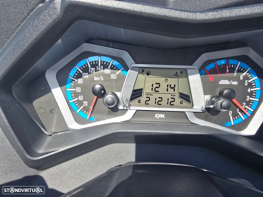 Sym MAXSYM 400 E5 ABS - 9