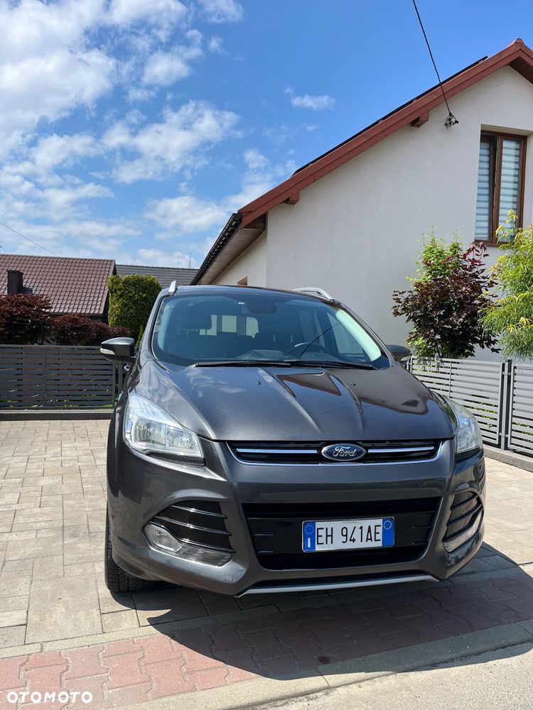 Ford Kuga 2.0 TDCi 4x4 Titanium - 6