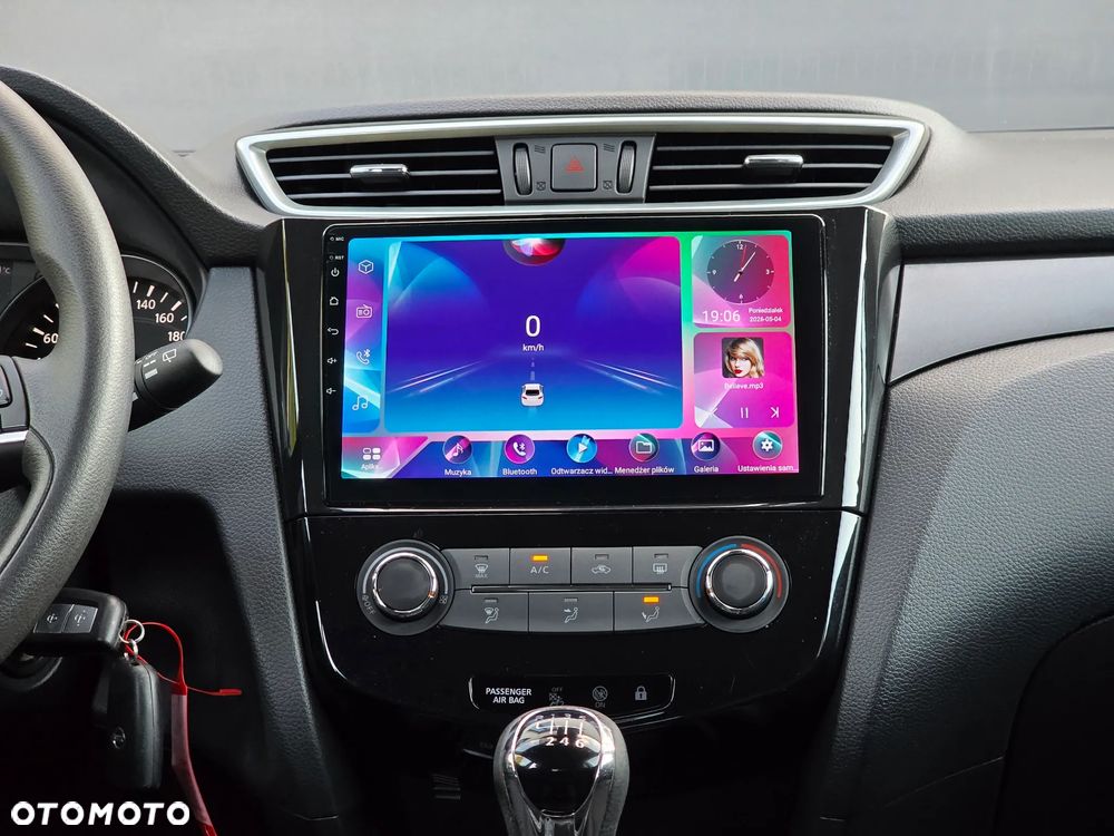 Nissan Qashqai 1.5 dCi N-Connecta - 10