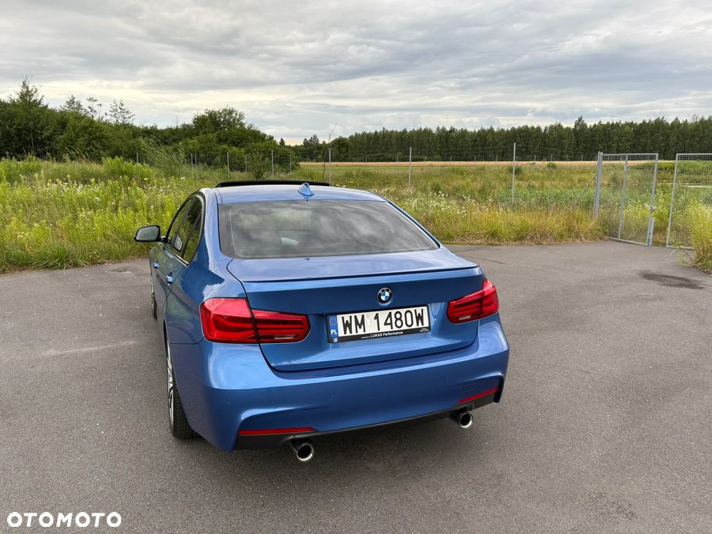 BMW Seria 3 340i xDrive M Sport - 12