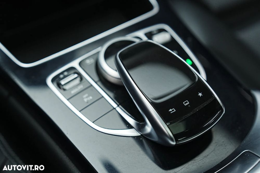 Mercedes-Benz C 220 (BlueTEC) d 7G-TRONIC Exclusive - 39