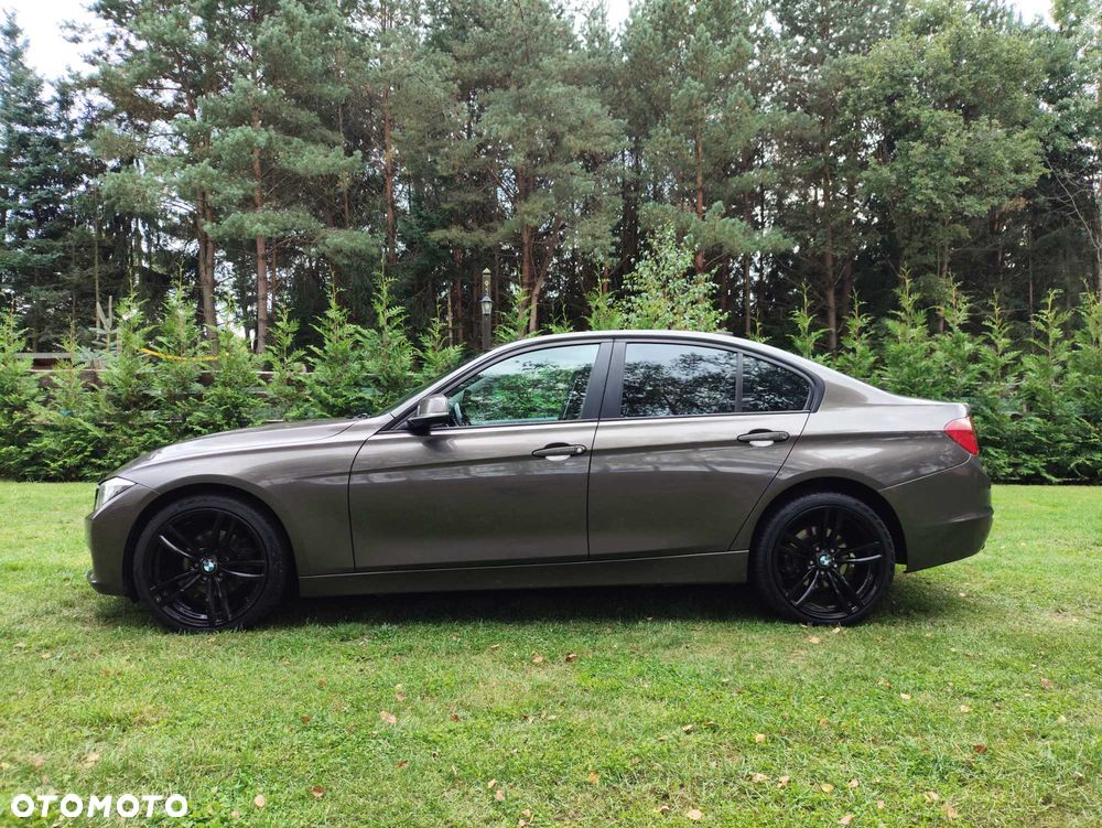 BMW Seria 3 - 2