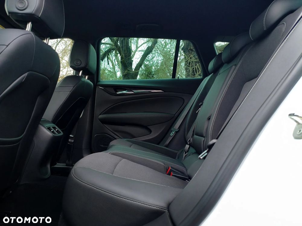 Opel Insignia 2.0 Direct InjectionTurbo Business Elegance - 34