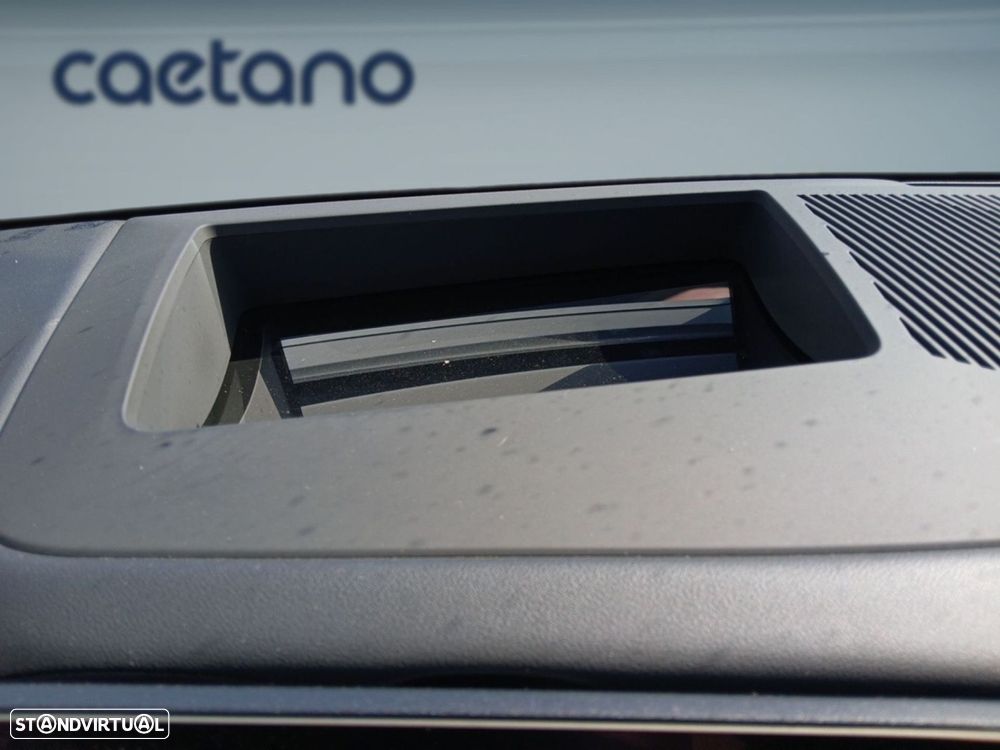 BMW 530 e Pack Desportivo M - 18