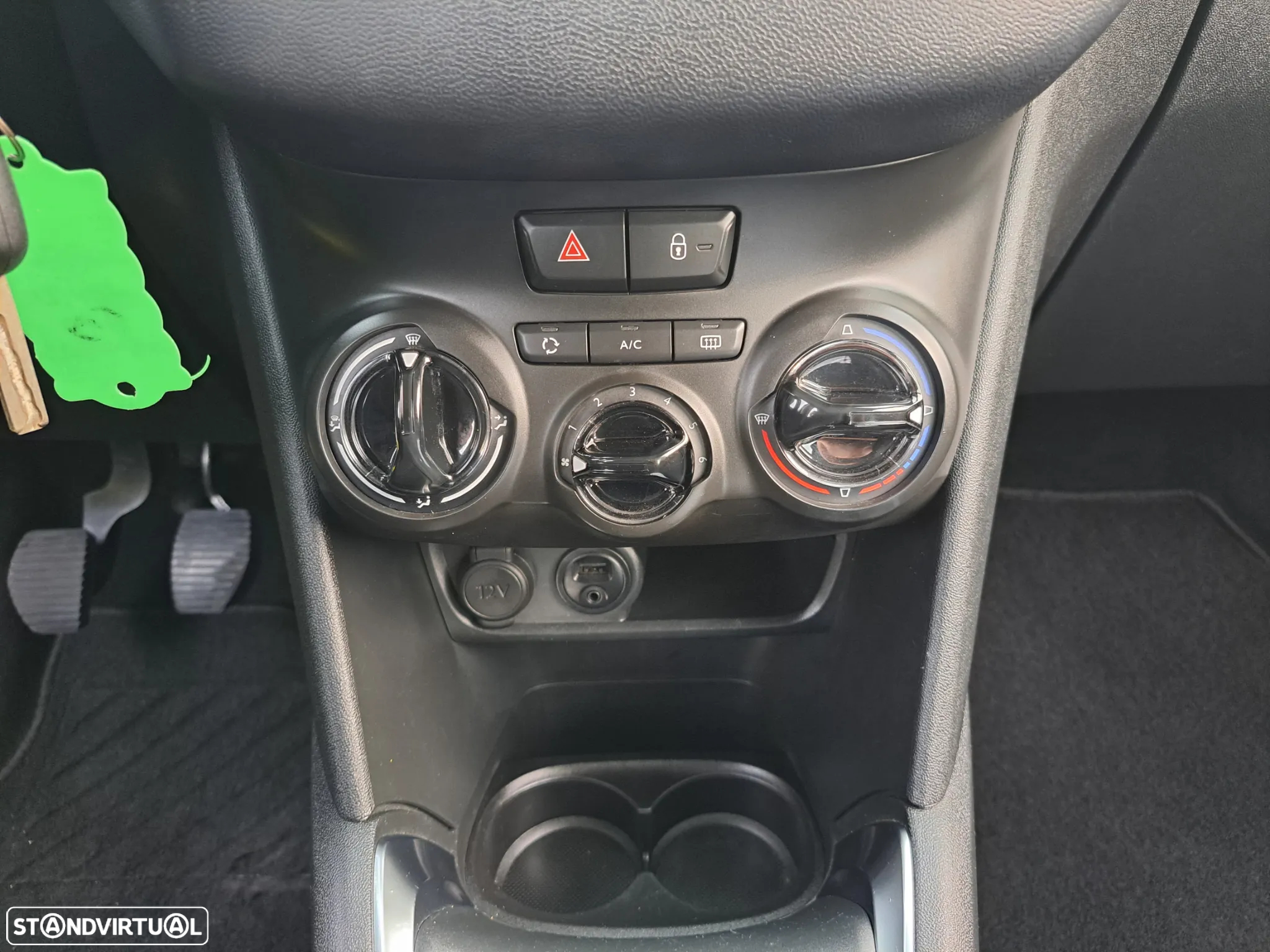 Peugeot 208 1.6 BlueHDi Active - 22