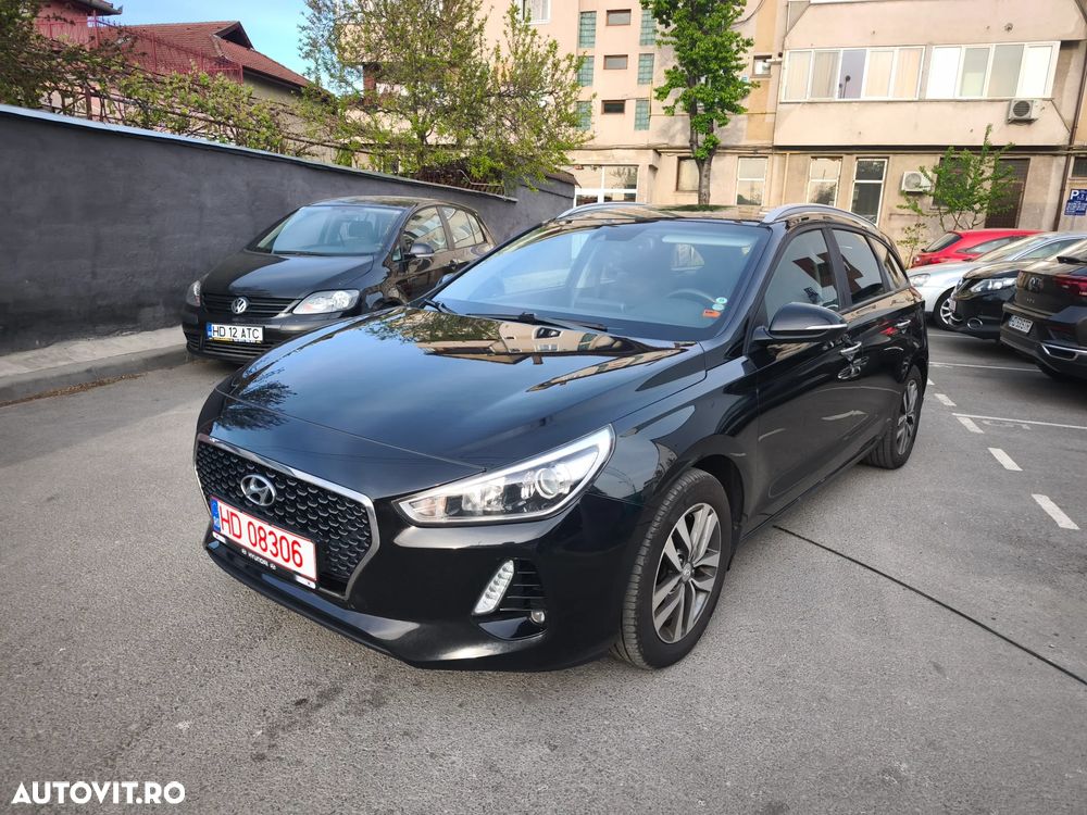 Hyundai i30 1.6 CRDI Premium - 4
