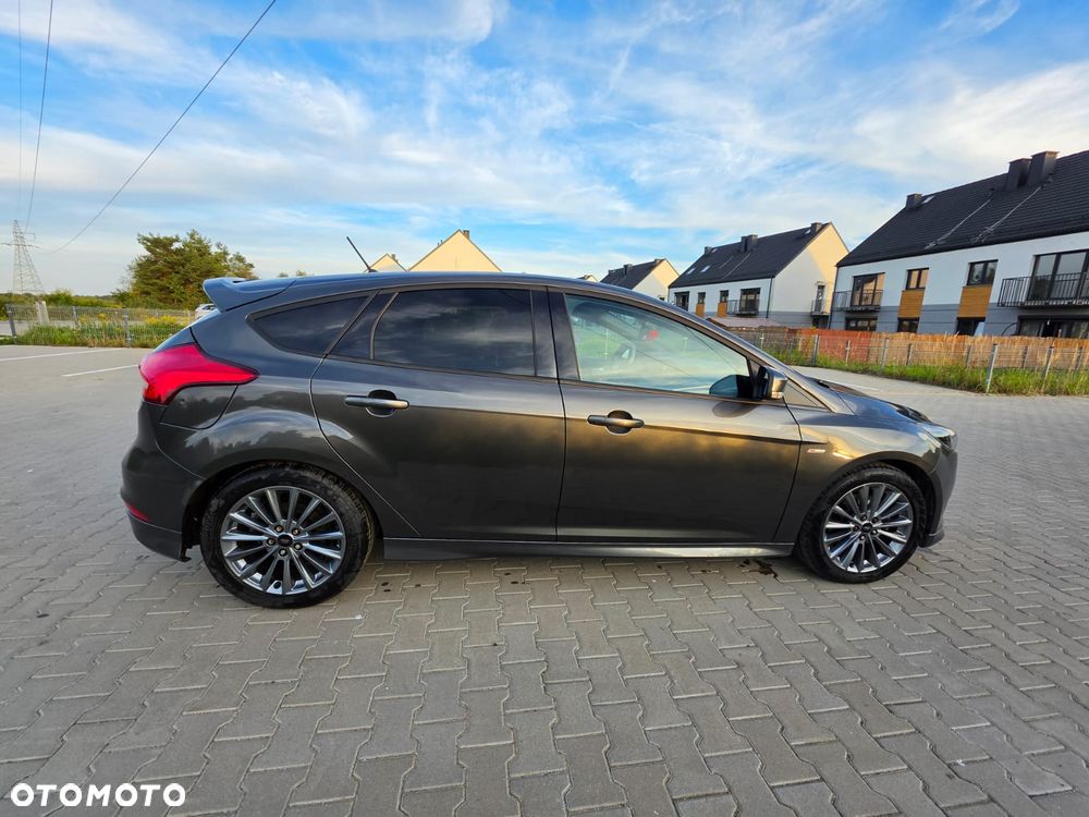 Ford Focus - 7