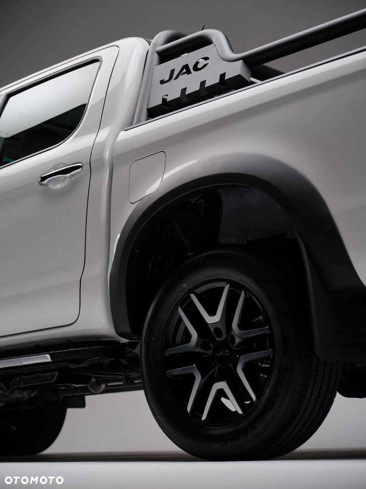 JAC T8 PRO - 13